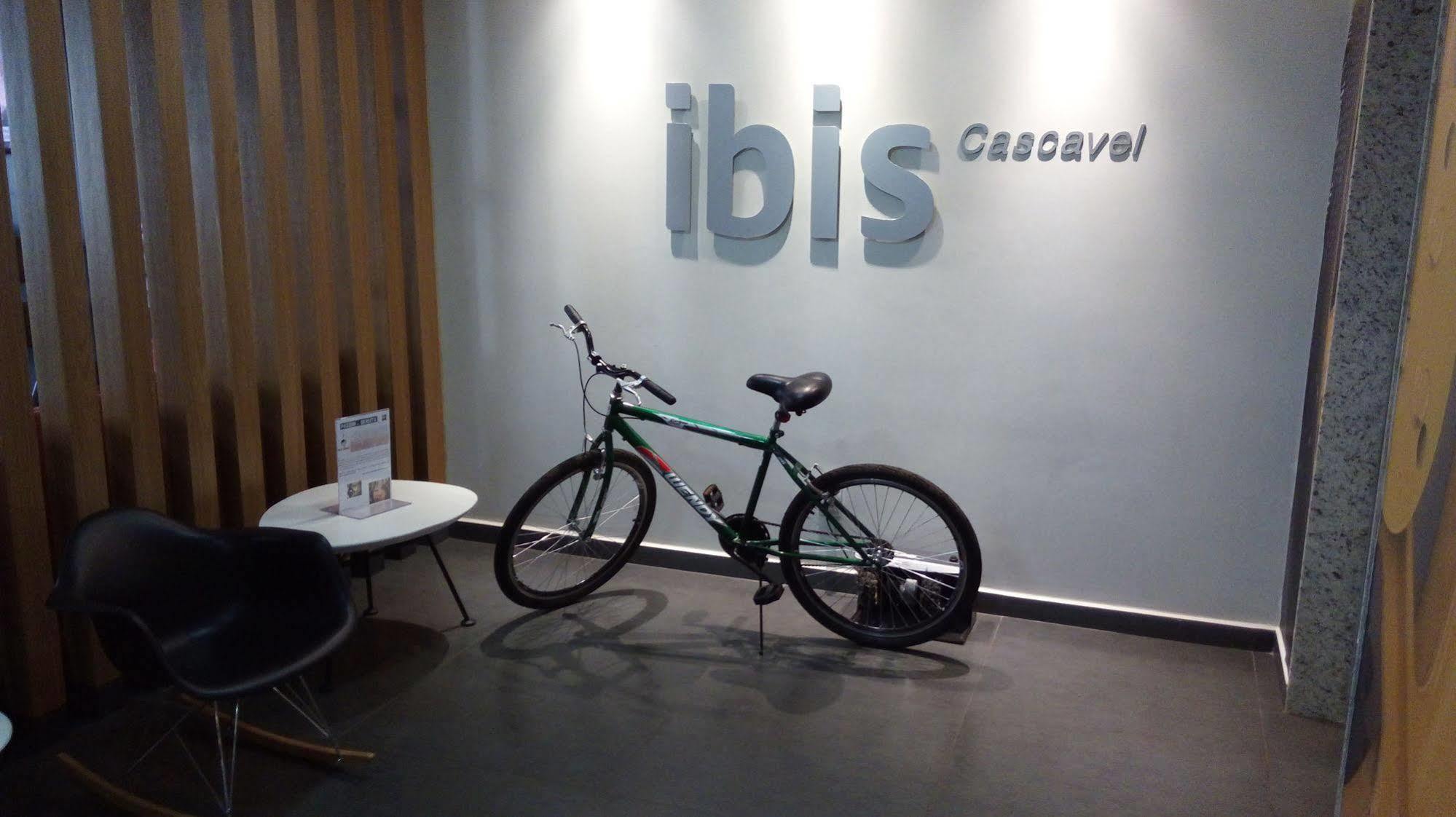 Ibis Cascavel Hotel Exterior photo